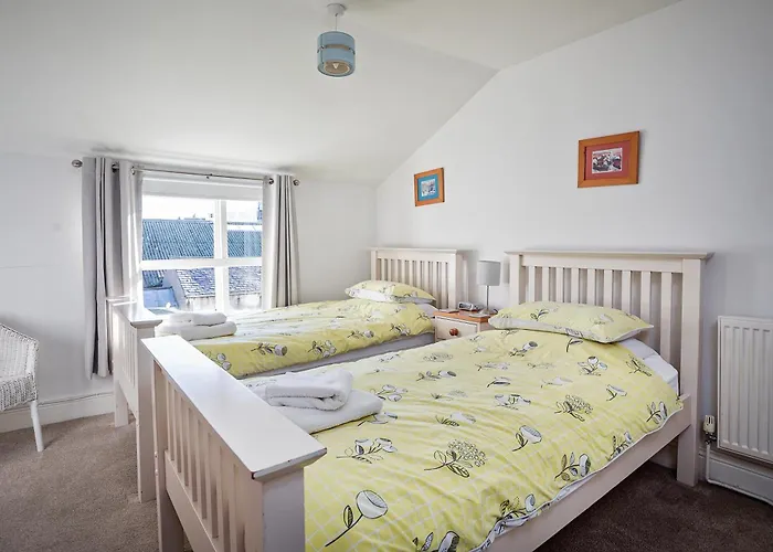 Dom wakacyjny Kings House - 6 Bedroom 4 Bathroom Sleeps 12 Close To And Town Scarborough